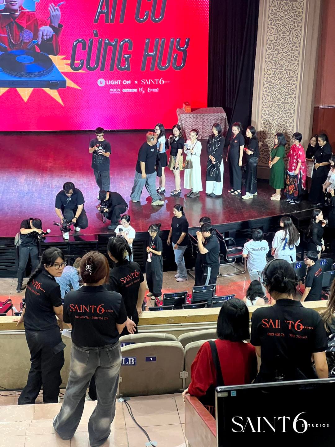 Trải Nghiệm Khách & Lập Kế Hoạch Luồng