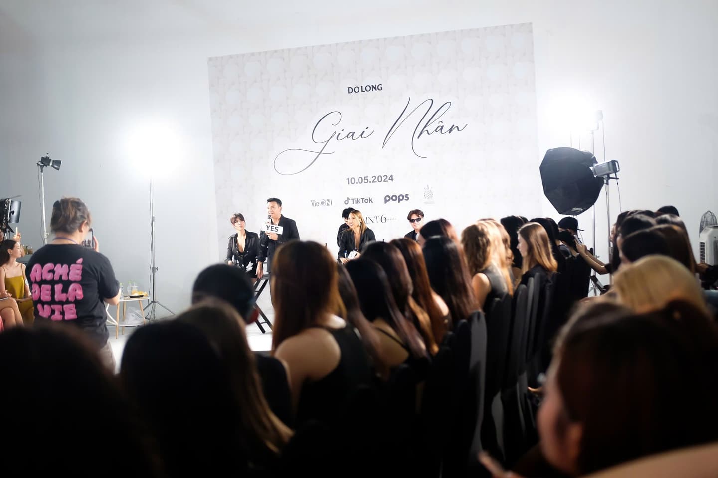 Sự Kiện Thời Trang