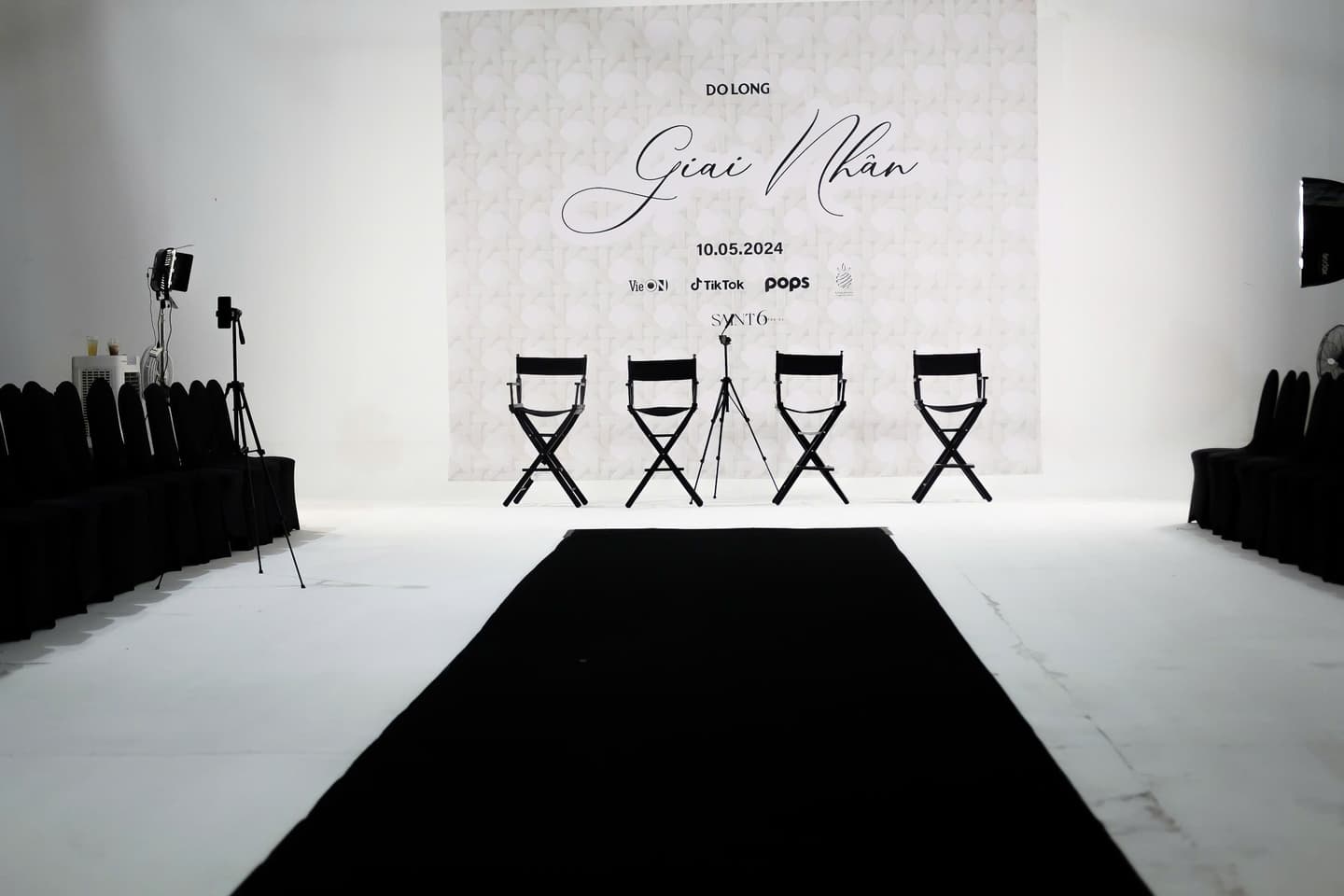 Sự Kiện Thời Trang