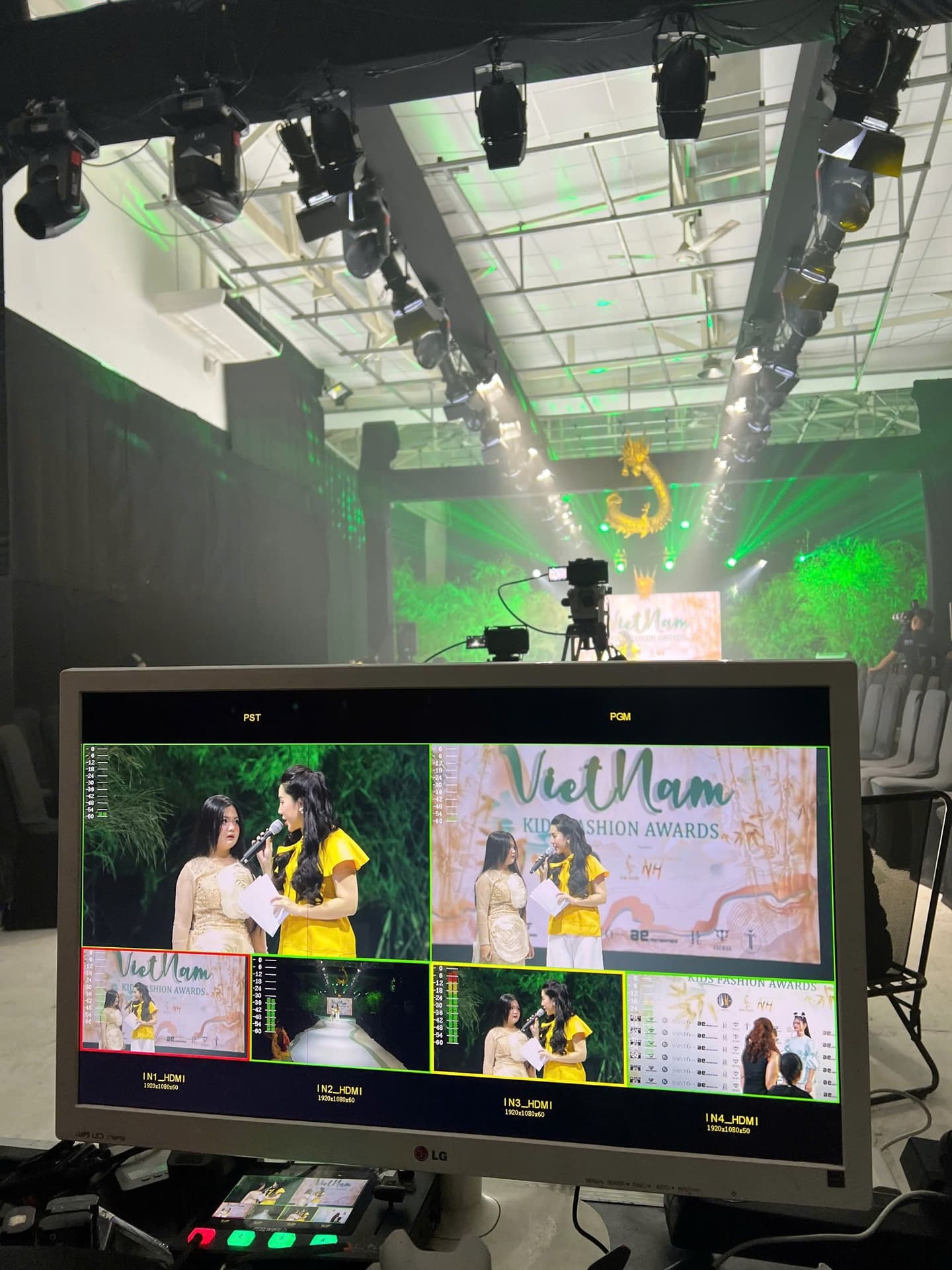 Quản Lý Tại Chỗ & Thực Hiện Chương Trình