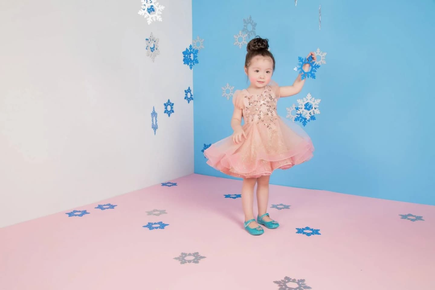 CADIE MỘC TRÀ – BITIS — styling by Trần Hoài Trang · 2
