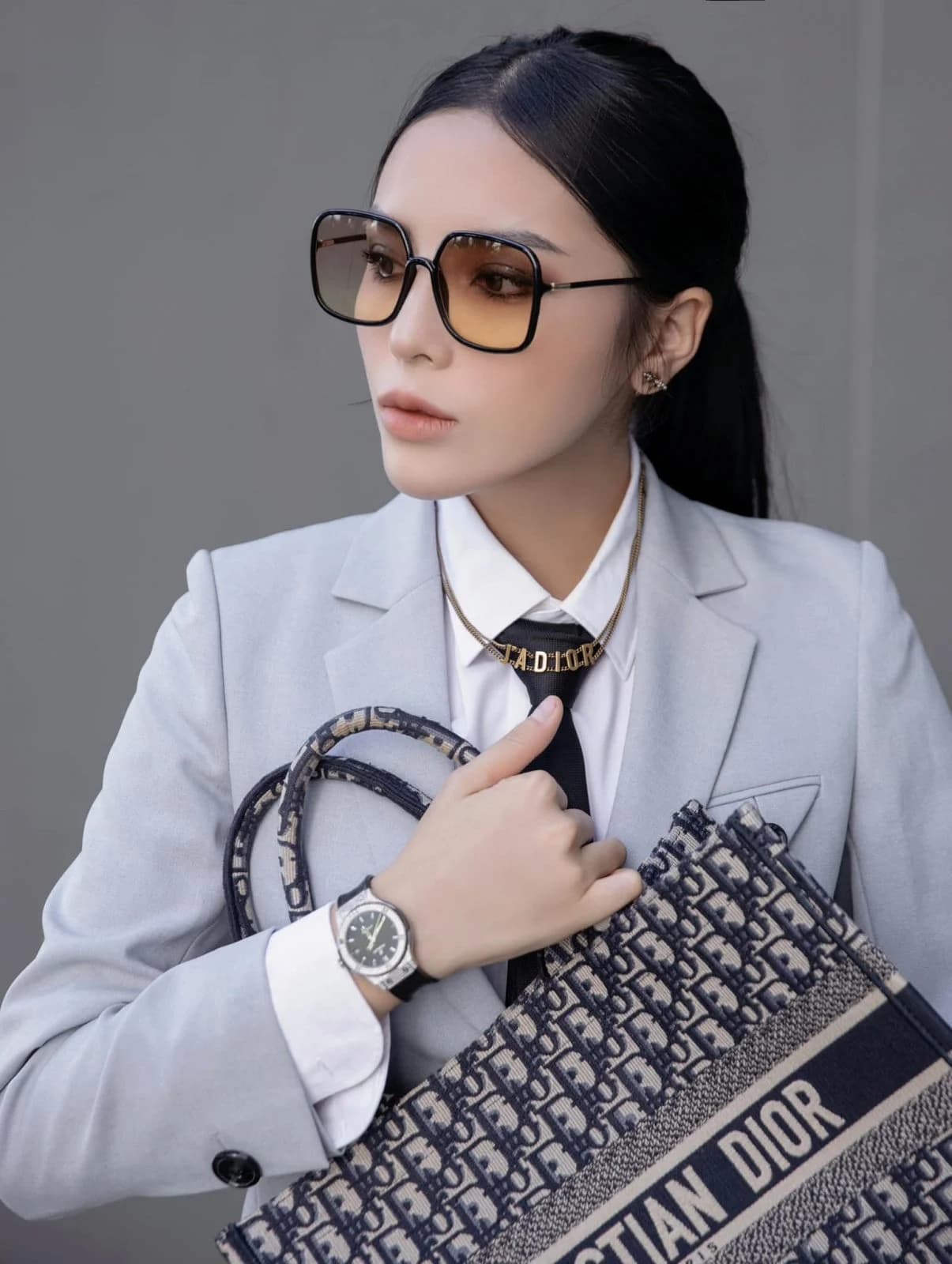 HOA HẬU KỲ DUYÊN – SUIT UP — styling bởi Trần Hoài Trang · 2