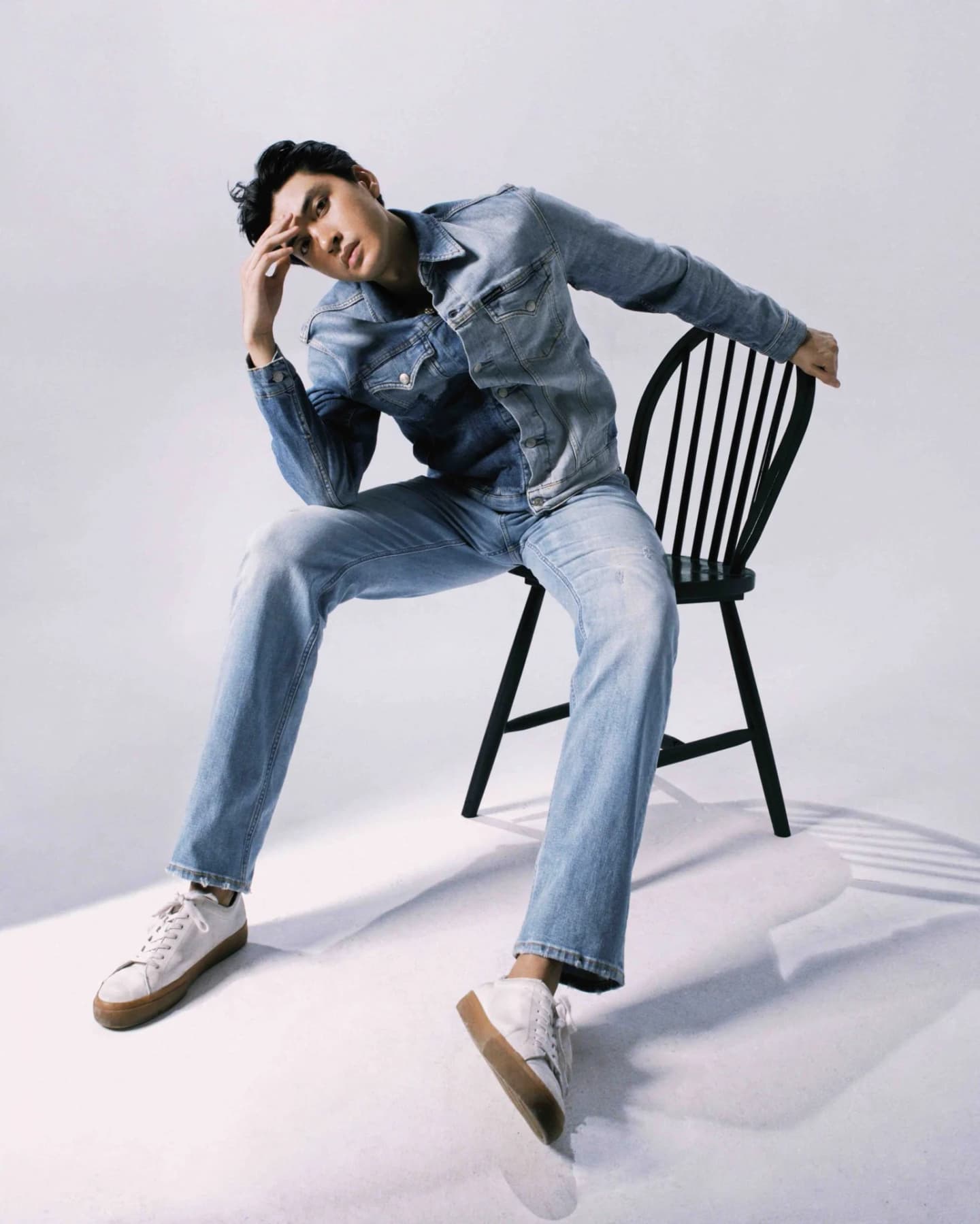 QUANG ĐẠI x CALVIN KLEIN — styling bởi Trần Hoài Trang · 1