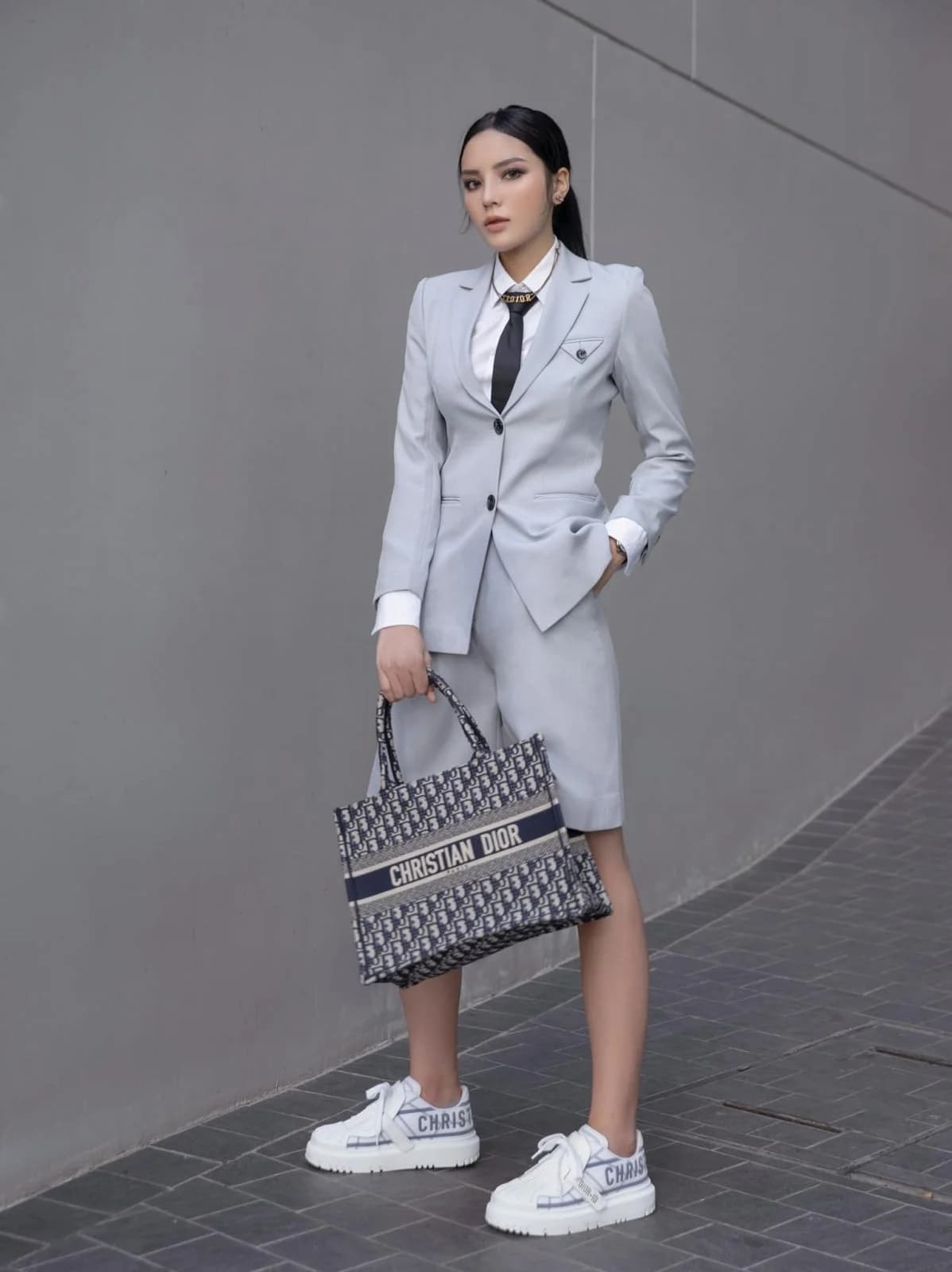 HOA HẬU KỲ DUYÊN – SUIT UP — styling by Trần Hoài Trang · 4