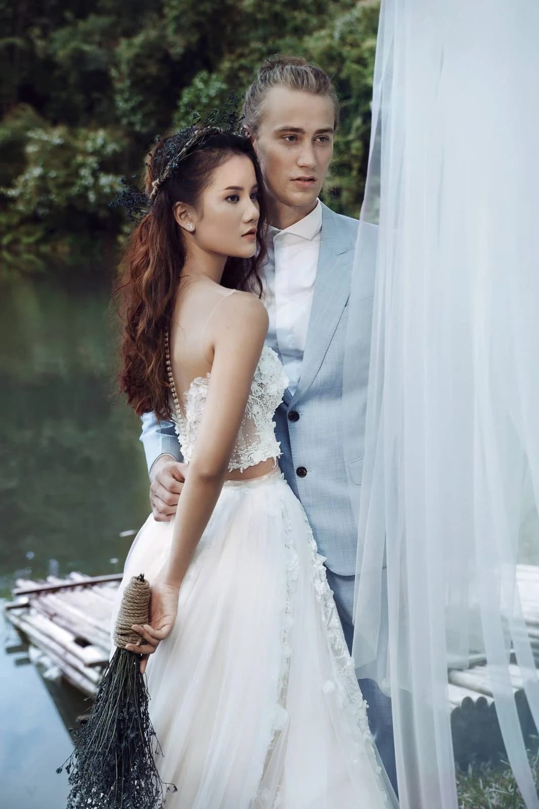 HWP Magazine — styling bởi Trần Hoài Trang · 4