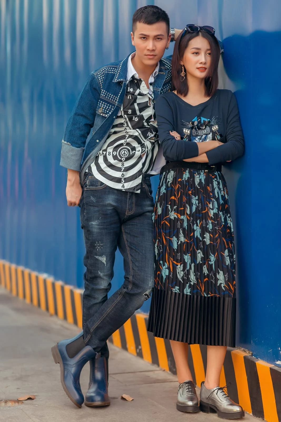 MC Quynh Chi x Mai Tien Dung Streetstyle — styling bởi Trần Hoài Trang · 3