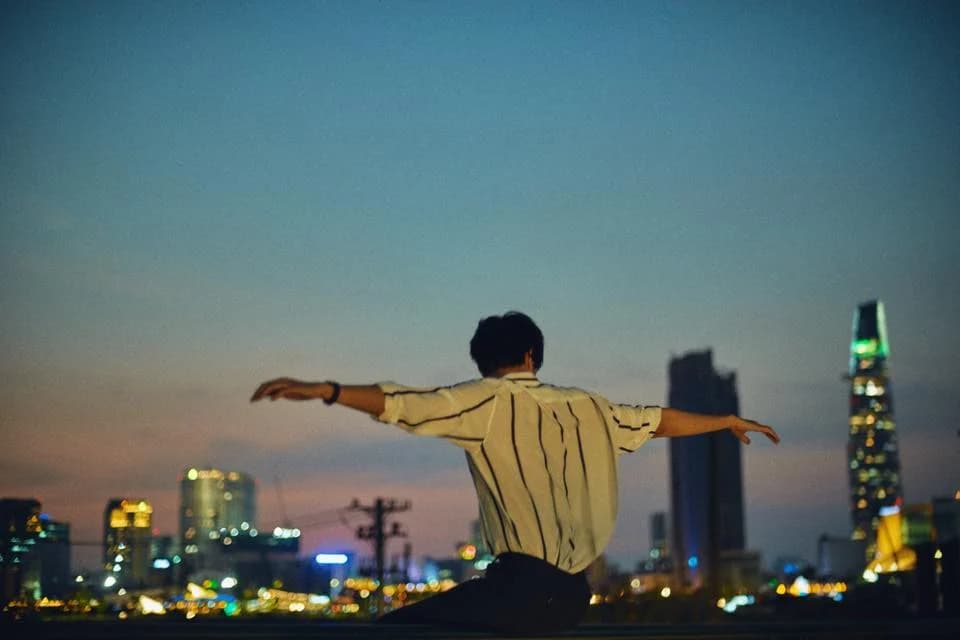 1 ngày rong ruổi với Đại — styling by Trần Hoài Trang · 4