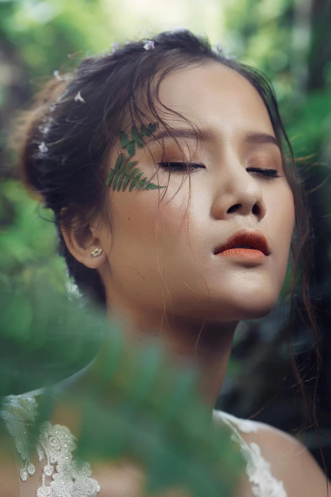 HWP Magazine — styling by Trần Hoài Trang · 5