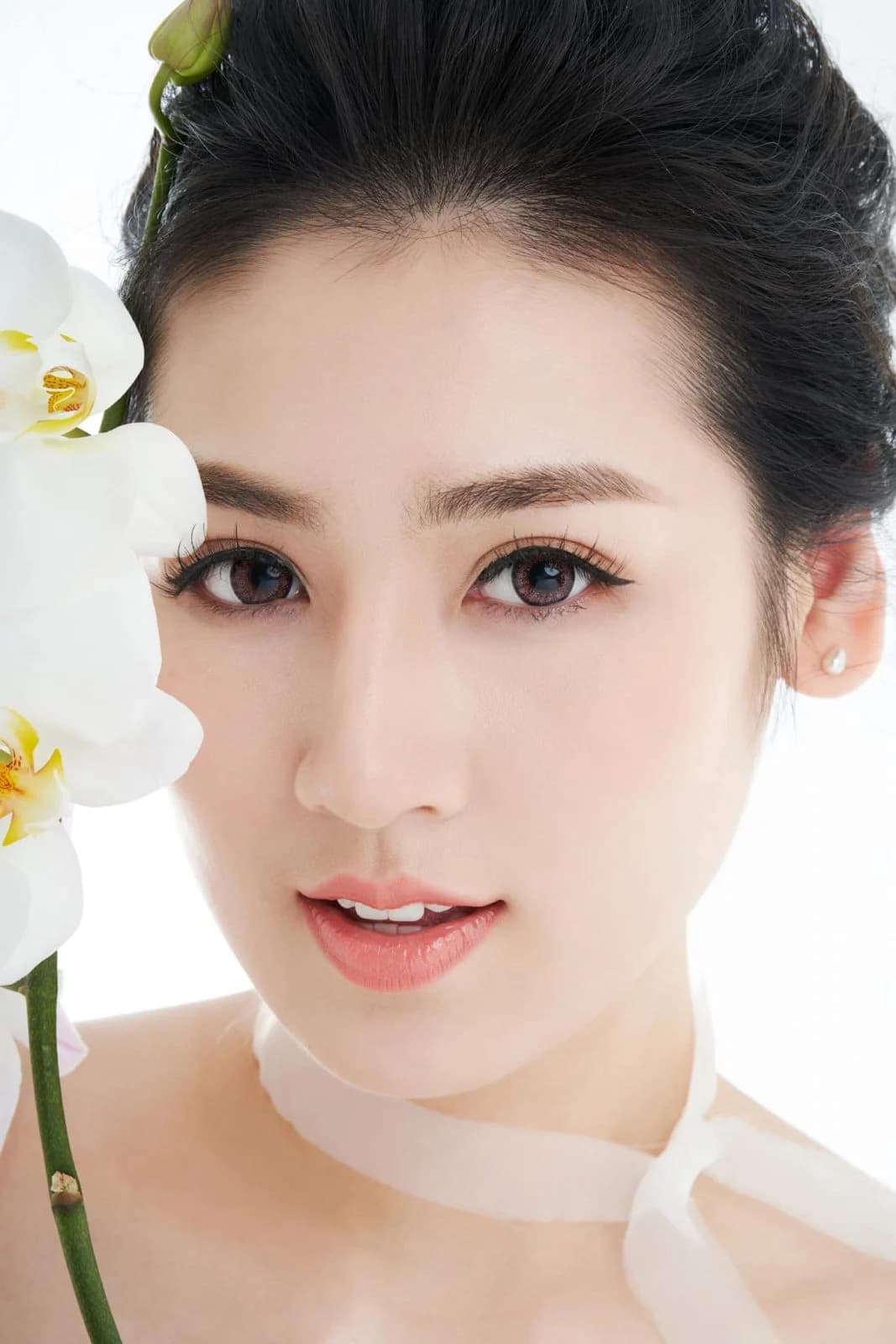 A Hau DUONG TU ANH — styling by Trần Hoài Trang · 5