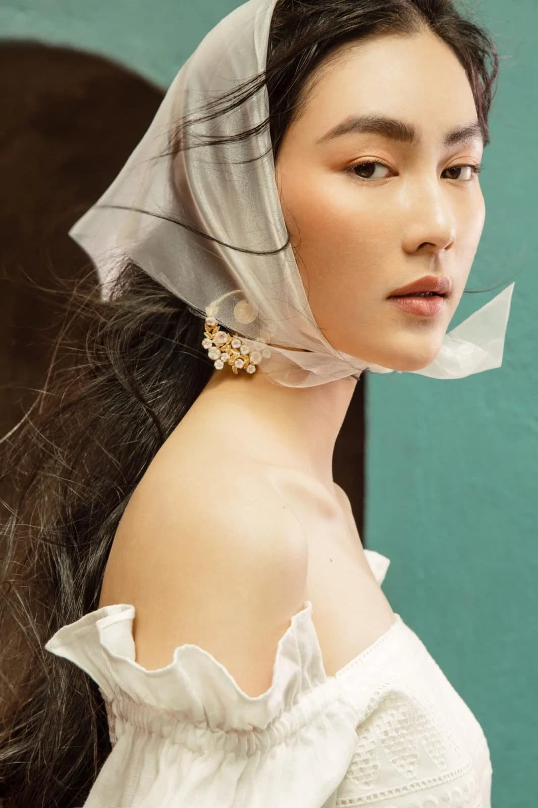 HELLY TONG for Everlux — styling bởi Trần Hoài Trang · 1