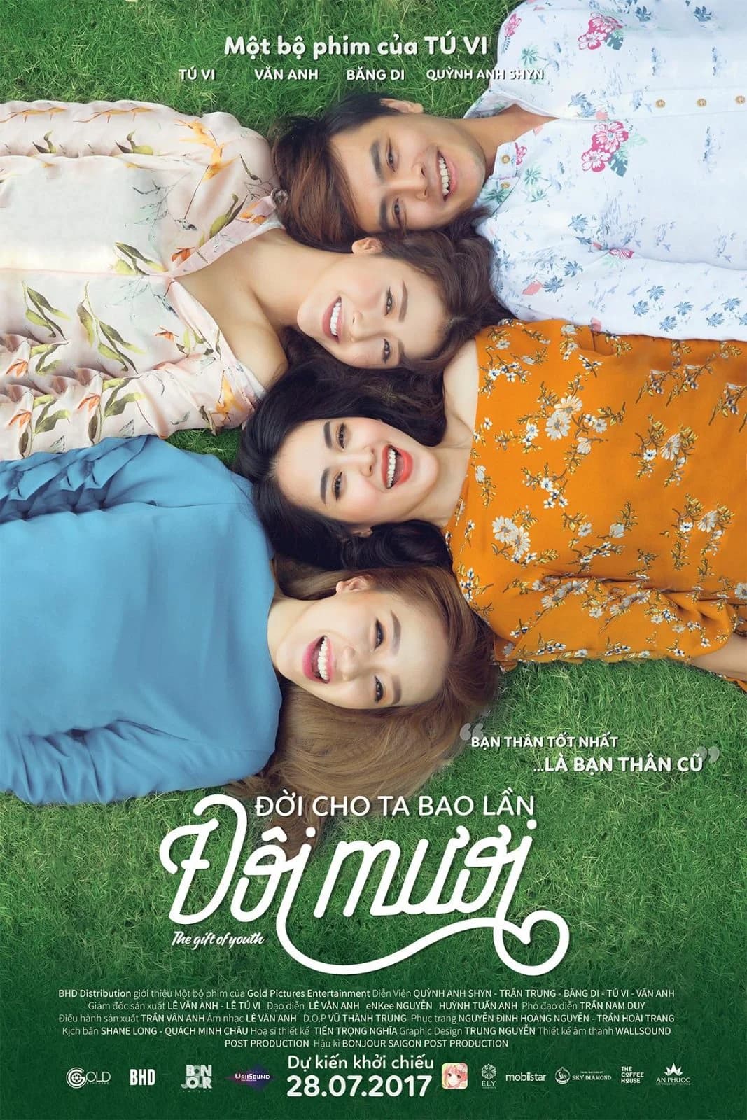 Poster film “Doi cho ta bao lan doi muoi” — styling bởi Trần Hoài Trang · 1