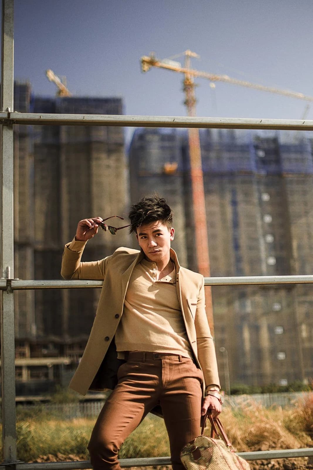 Hiếu Nguyễn — styling by Trần Hoài Trang · 4