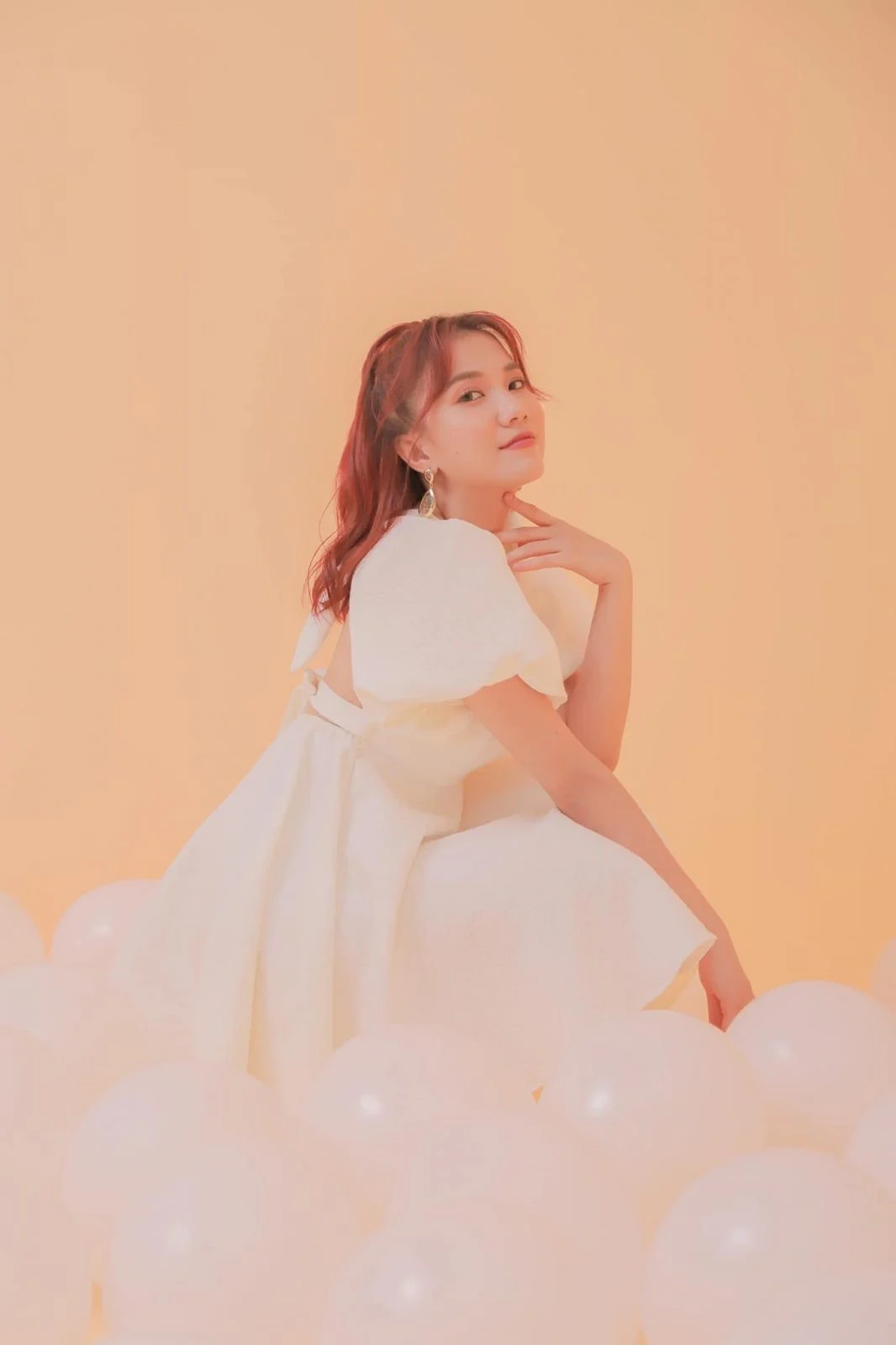 EMMA NHẤT KHANH – MV YOUR SMILE — styling by Trần Hoài Trang · 5