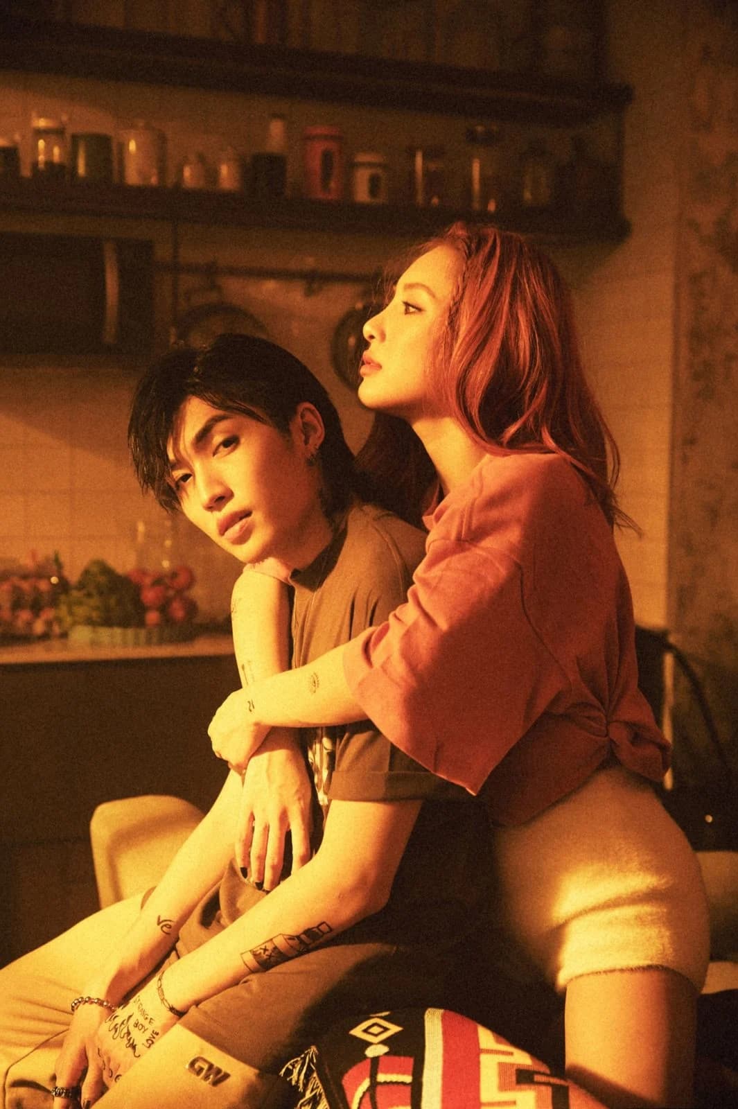 MV ANH LÀ THẾ GIỚI CỦA AI – ANNIE (LipB) Ft CODT (Uni5) — styling bởi Trần Hoài Trang · 3