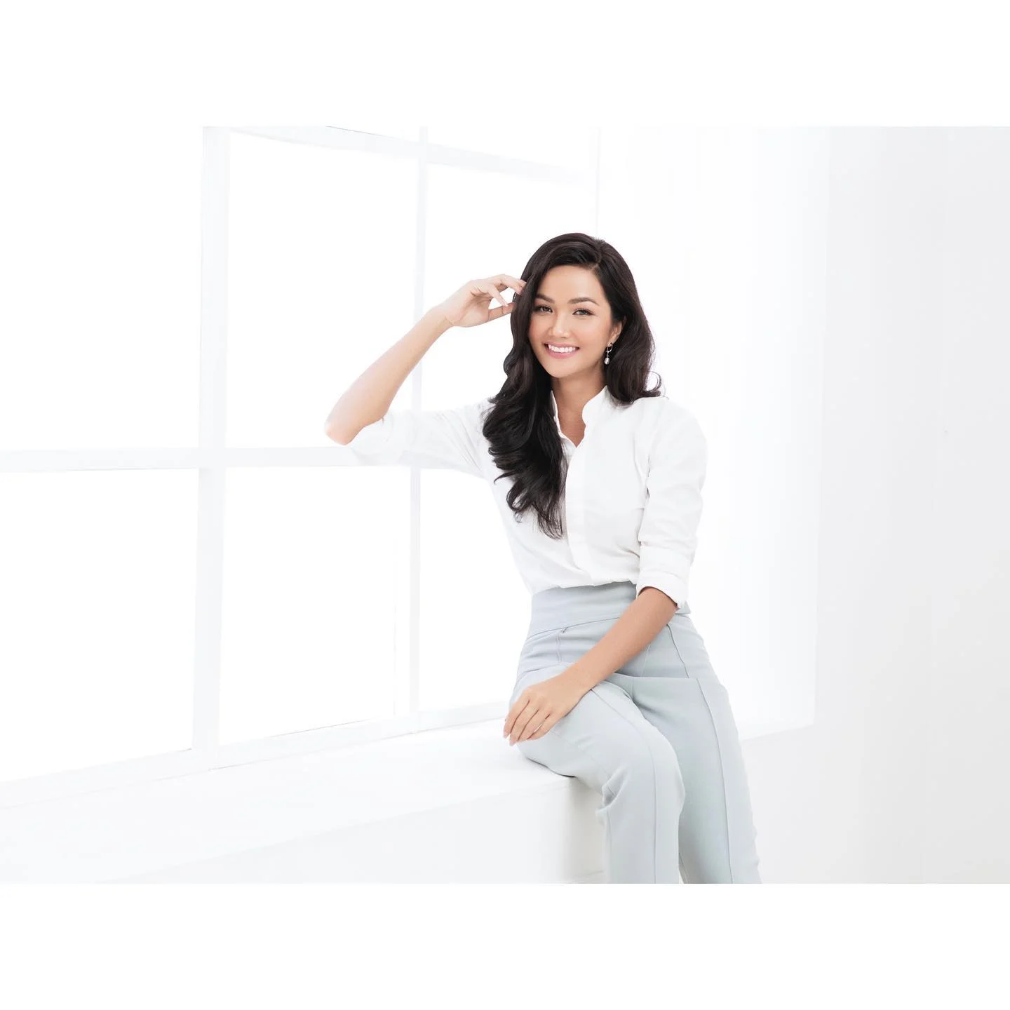 HOA HẬU HHEN NIE – for ORIFLAME — styling by Trần Hoài Trang · 4