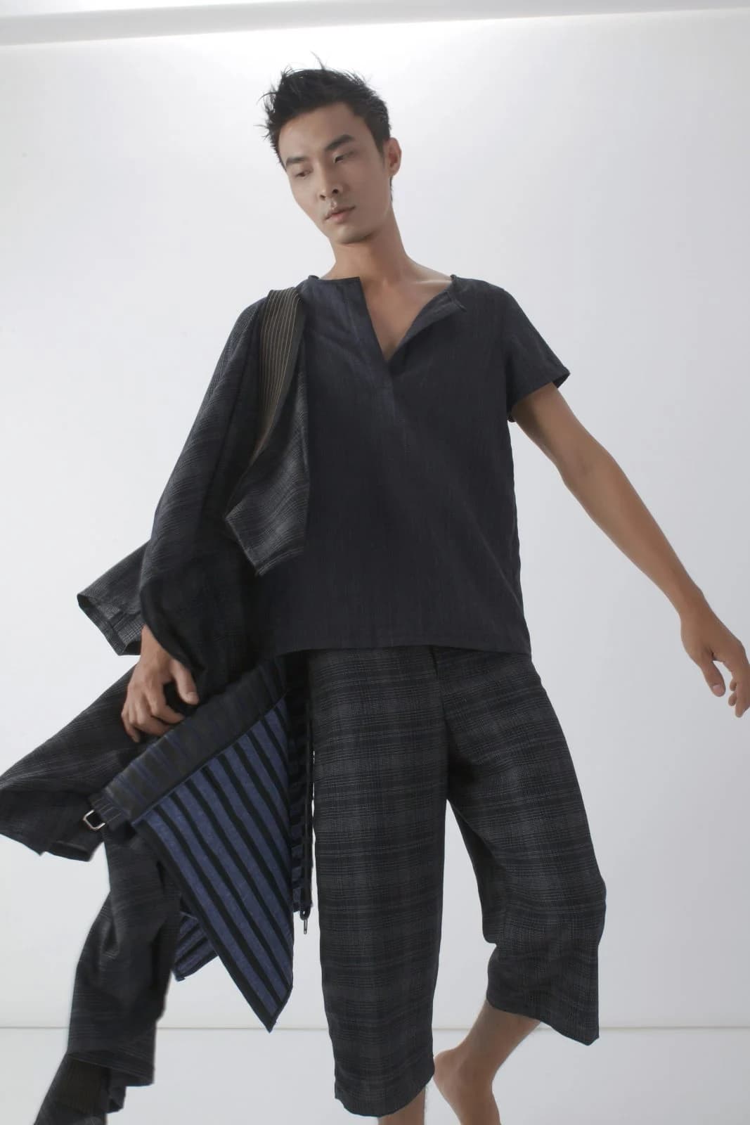 TREND & STYLE – HTV7 — styling bởi Trần Hoài Trang · 3