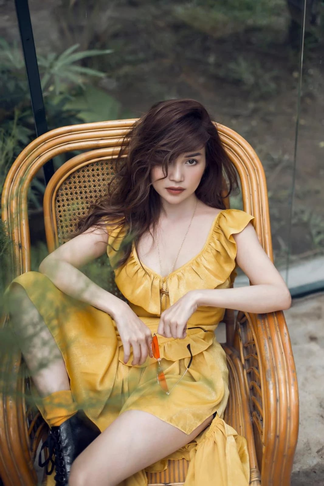 Si Thanh – Hao Dong — styling by Trần Hoài Trang · 5