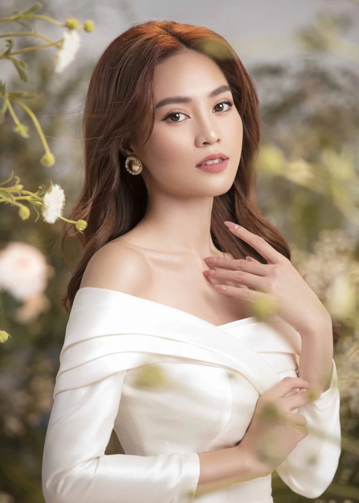 NINH DƯƠNG LAN NGỌC — styling by Trần Hoài Trang · 5