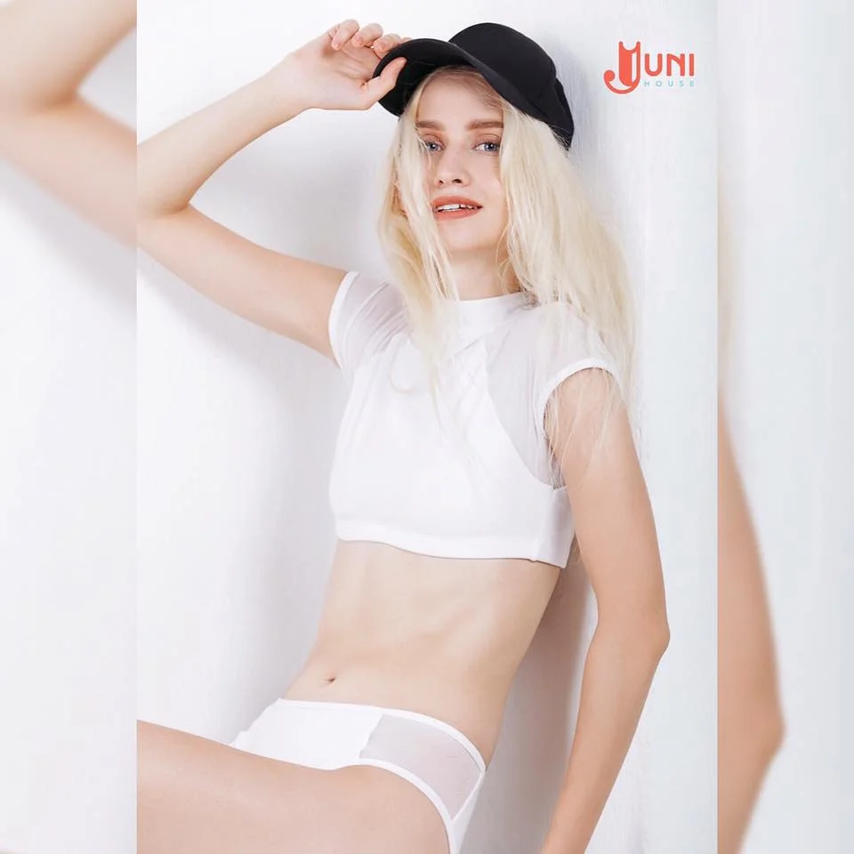 JUNI HOUSE – The Iconic — styling by Trần Hoài Trang · 5