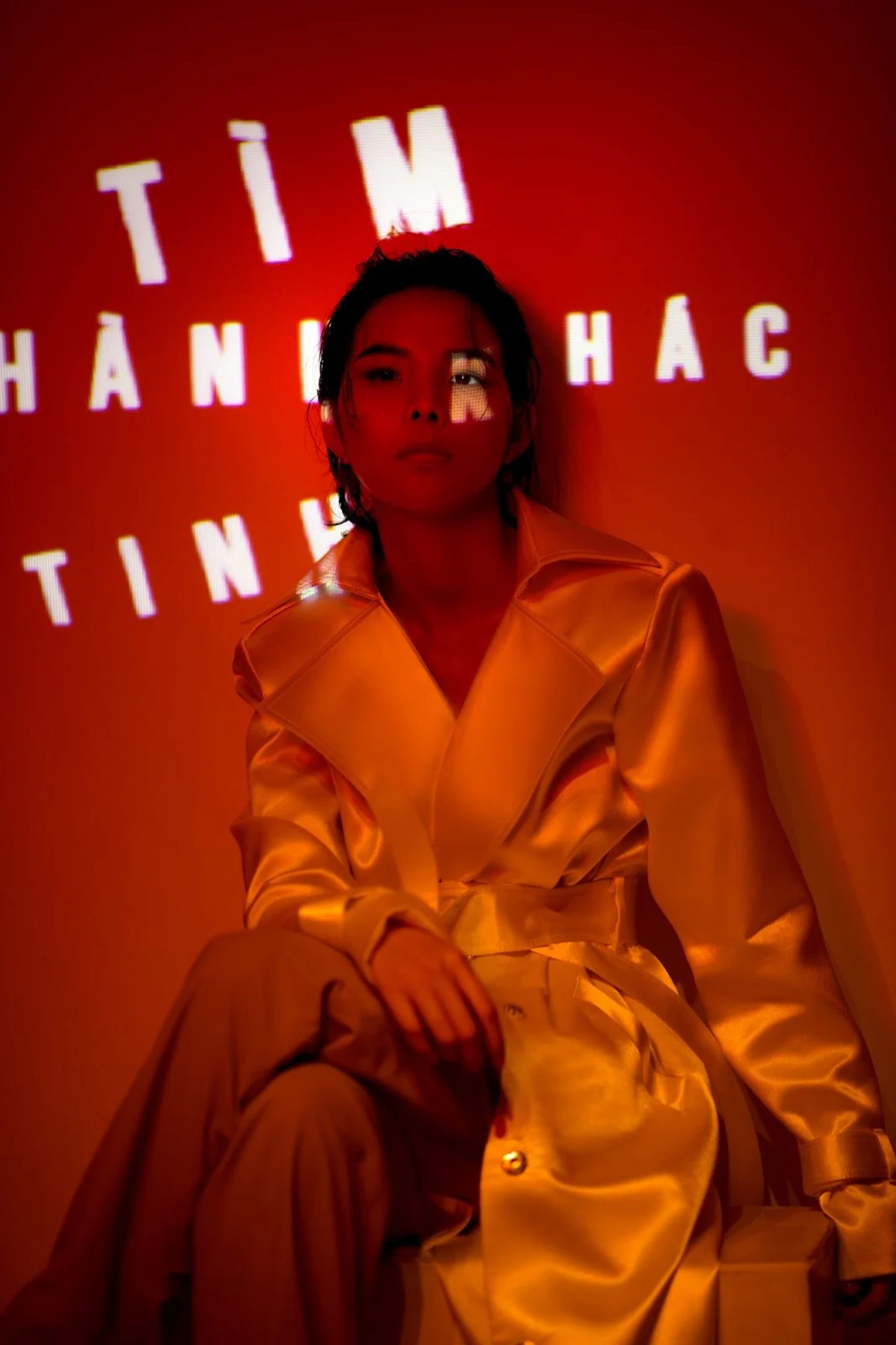 VŨ CÁT TƯỜNG – 1 TRIỆU NĂM ÁNH SÁNG EP — styling bởi Trần Hoài Trang · 3